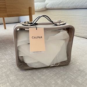 [NWT] Calpak Clear Cosmetics Case